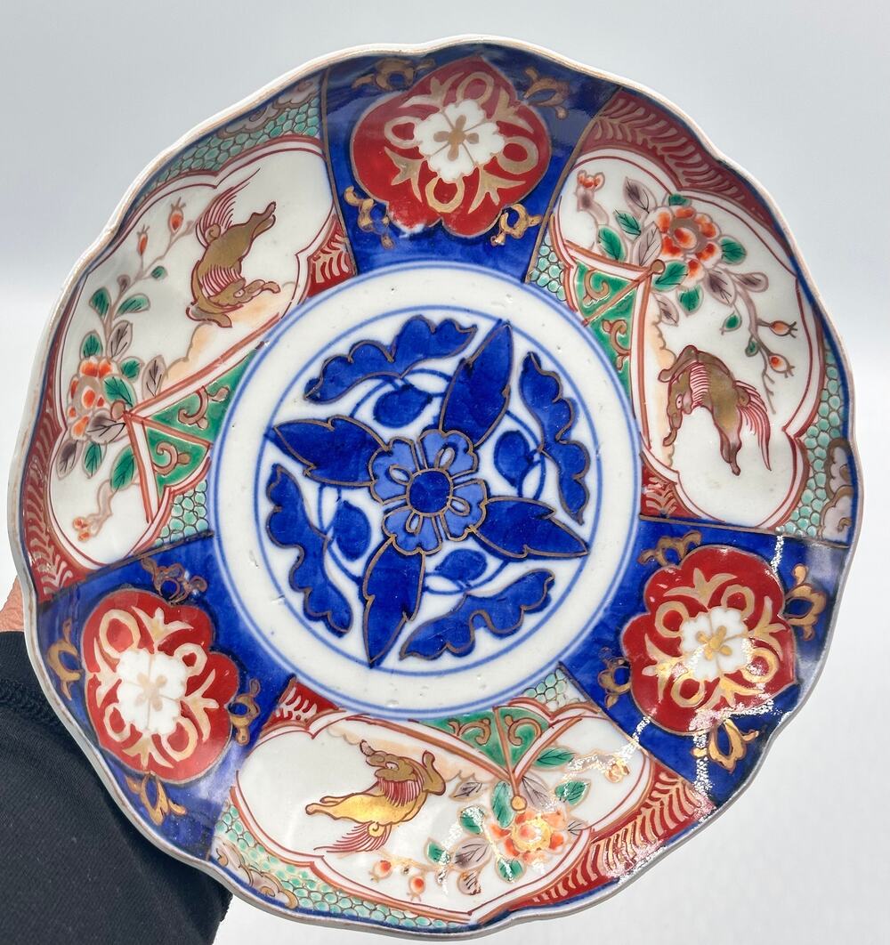 Antique Japanese Meiji Period Arita Imari Deep Plate Porcelain Hand-Painted